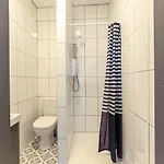 Macs Townhouse 4*