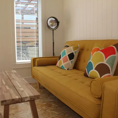 Macs Townhouse 4* Dungarvan (Waterford)