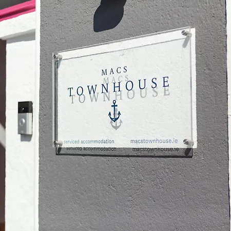 Macs Townhouse アパートホテル ダンガーバン
