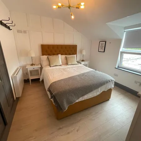 Aparthotel Macs Townhouse Dungarvan (Waterford)