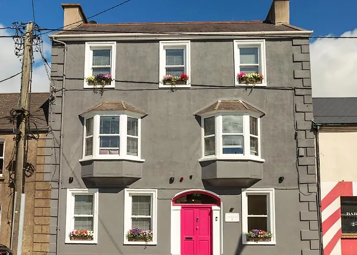 Aparthotel Macs Townhouse 4*