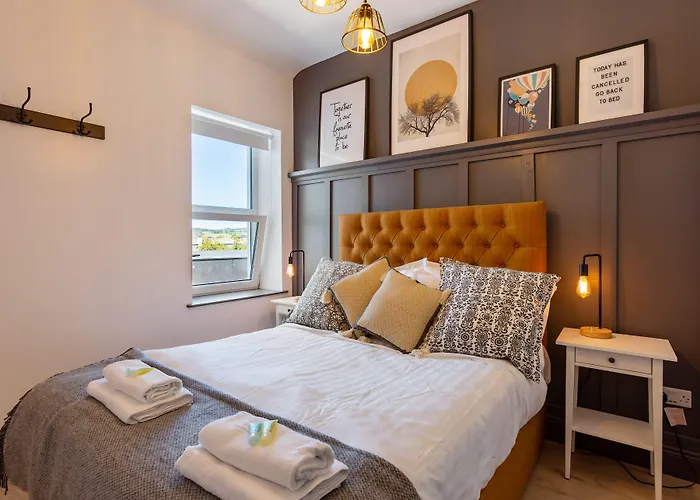 Macs Townhouse