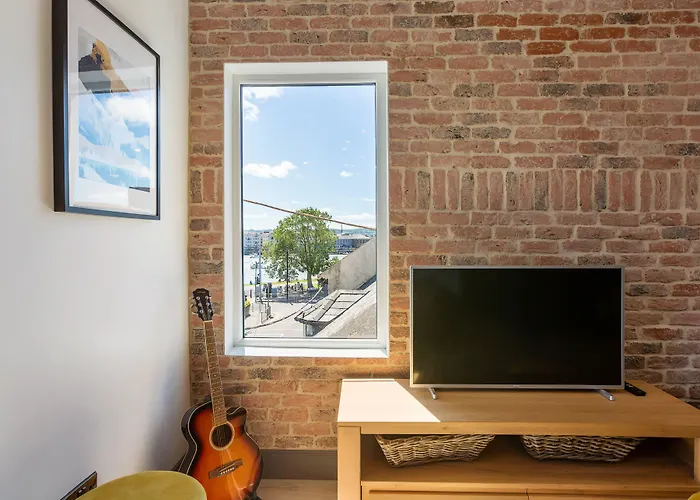 Macs Townhouse