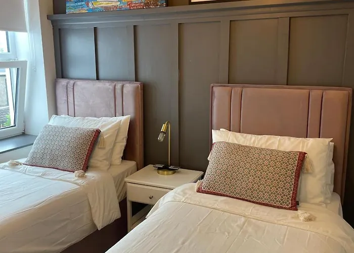 Macs Townhouse 4* Dungarvan (Waterford)